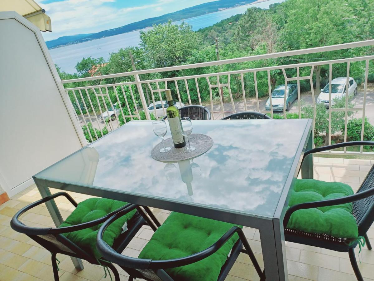Apartment Lucija Dramalj Esterno foto